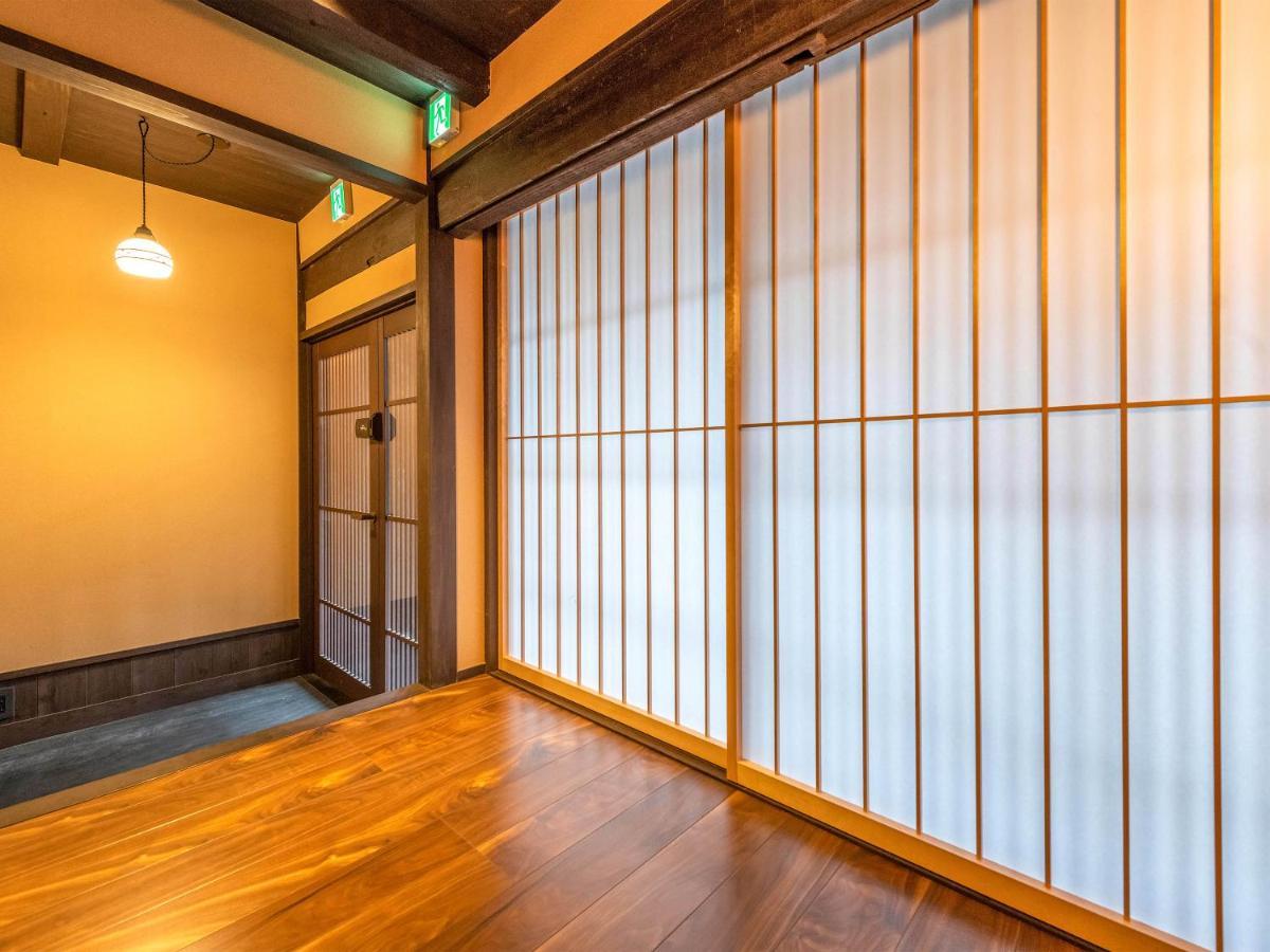慶有魚-石塀 * Kyoto