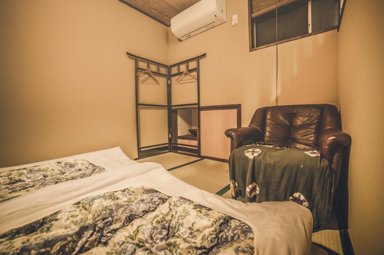 Small Cozy Nostalgic House For A Family Or A Group Kyoto