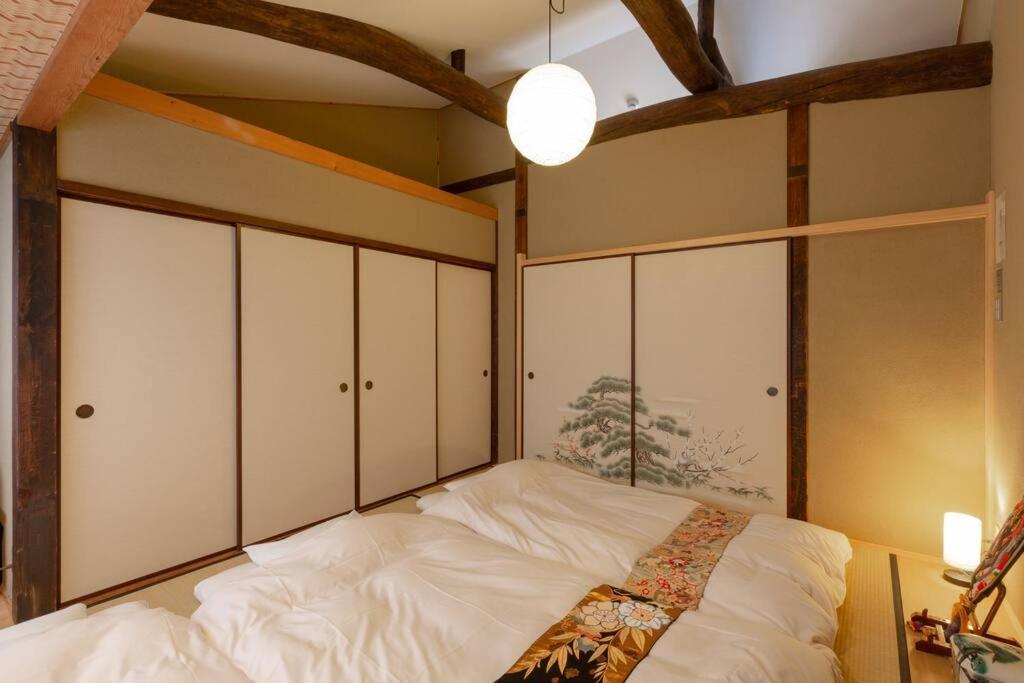 Nijo Castle, Kinkakuji.etc 西陣・京町家の宿「三石」 Villa *