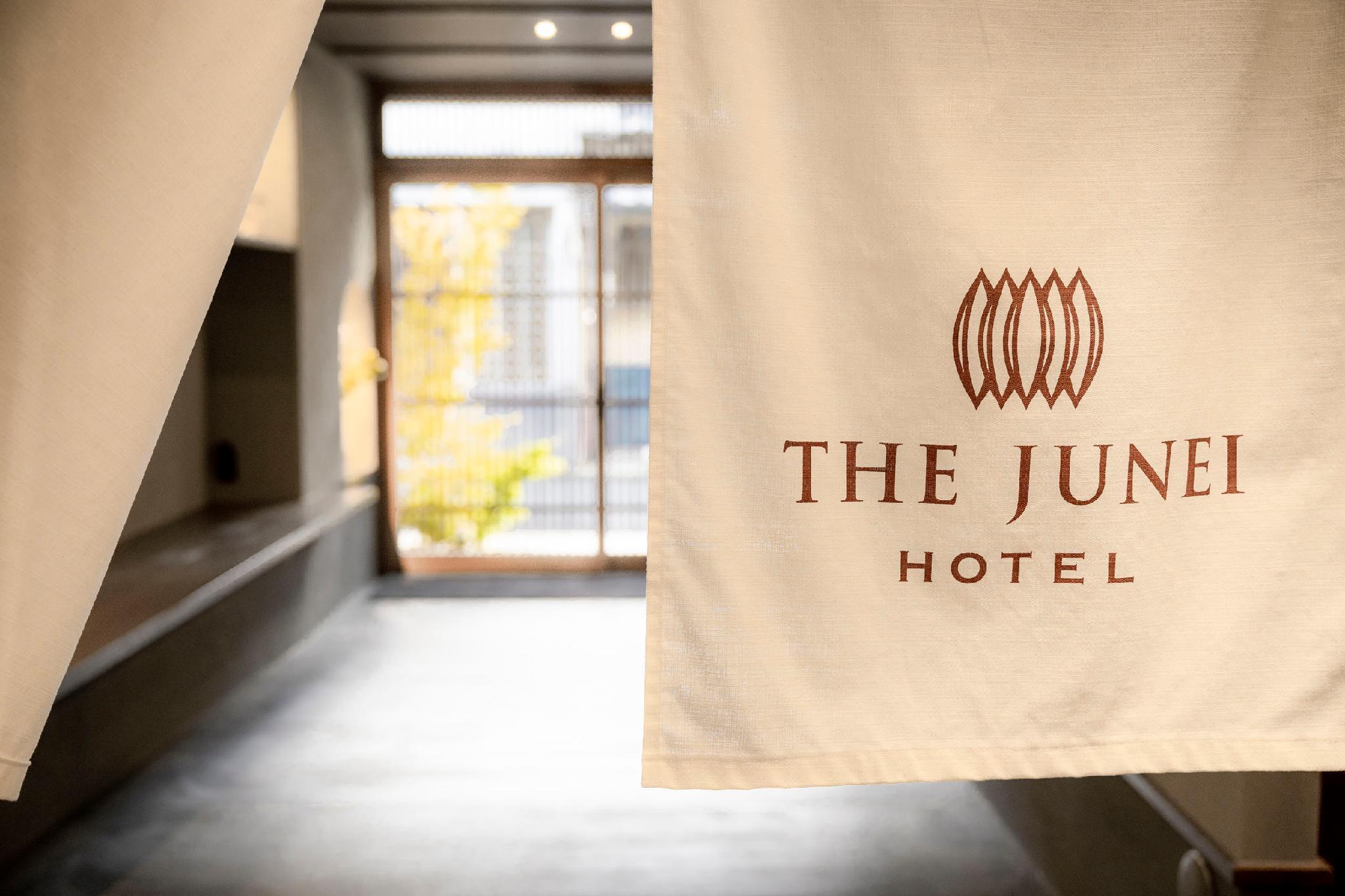The Junei Imperial Palace West Hotel 3*