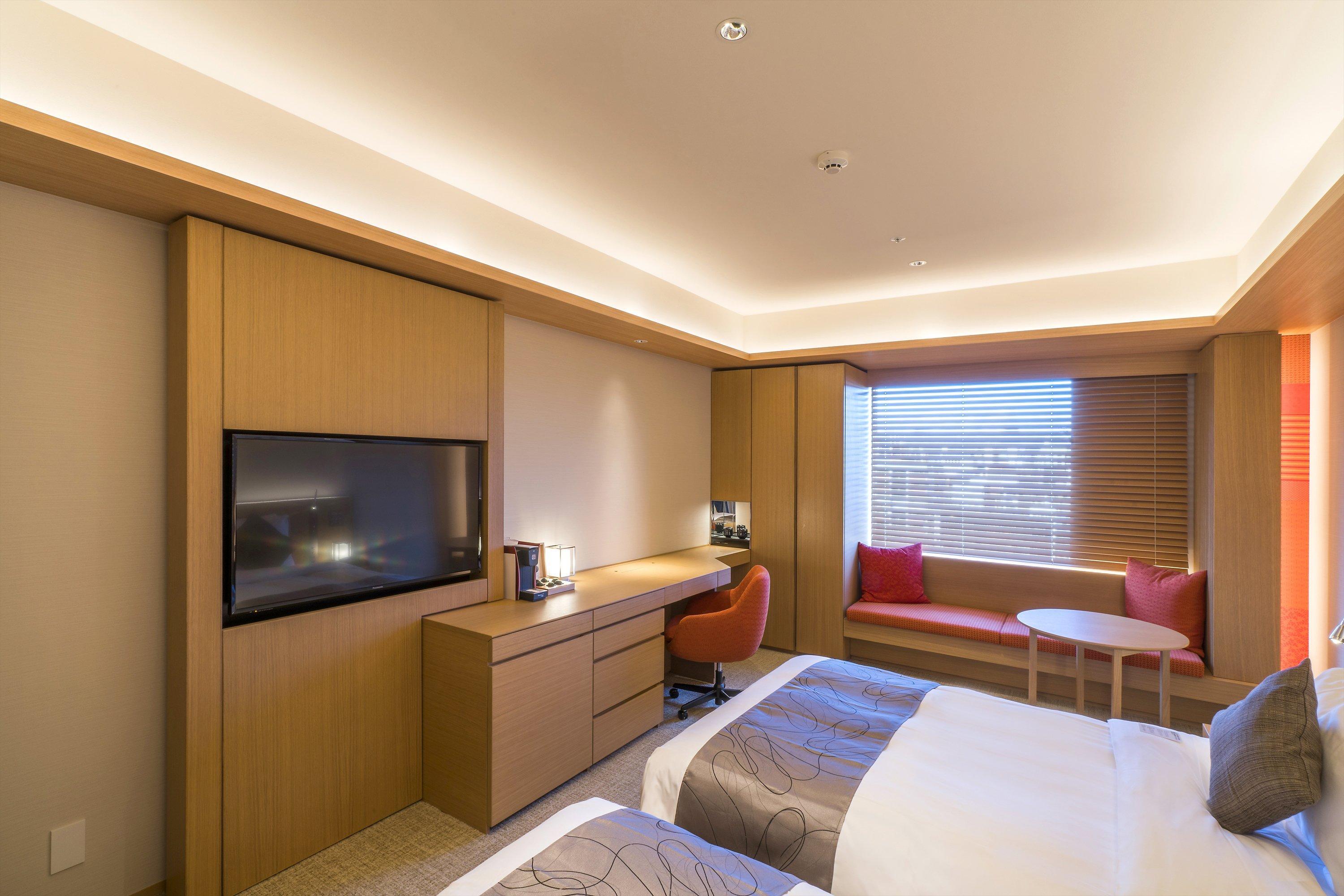 Hotel Ana Crowne Plaza By Ihg 4*