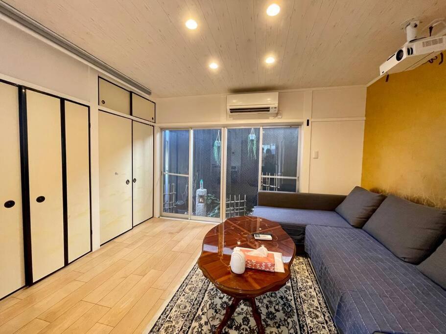 ゲストハウス宮の軒-稲荷参道前 3-floor Family House Chalet