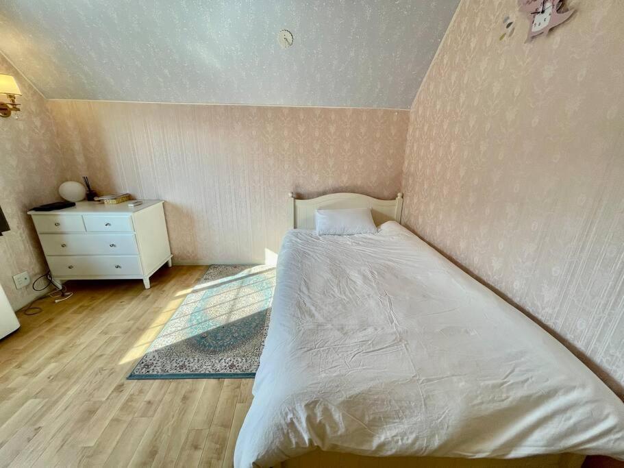 ゲストハウス宮の軒-稲荷参道前 3-floor Family House Chalet Kyoto