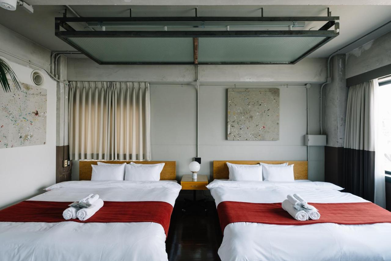 Hotel Inc *