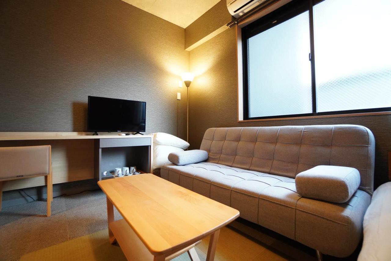 Apartment Musubi *