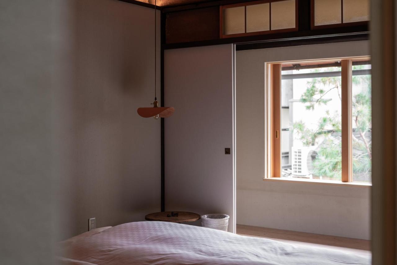 A Day In Khaki - Muromachi *