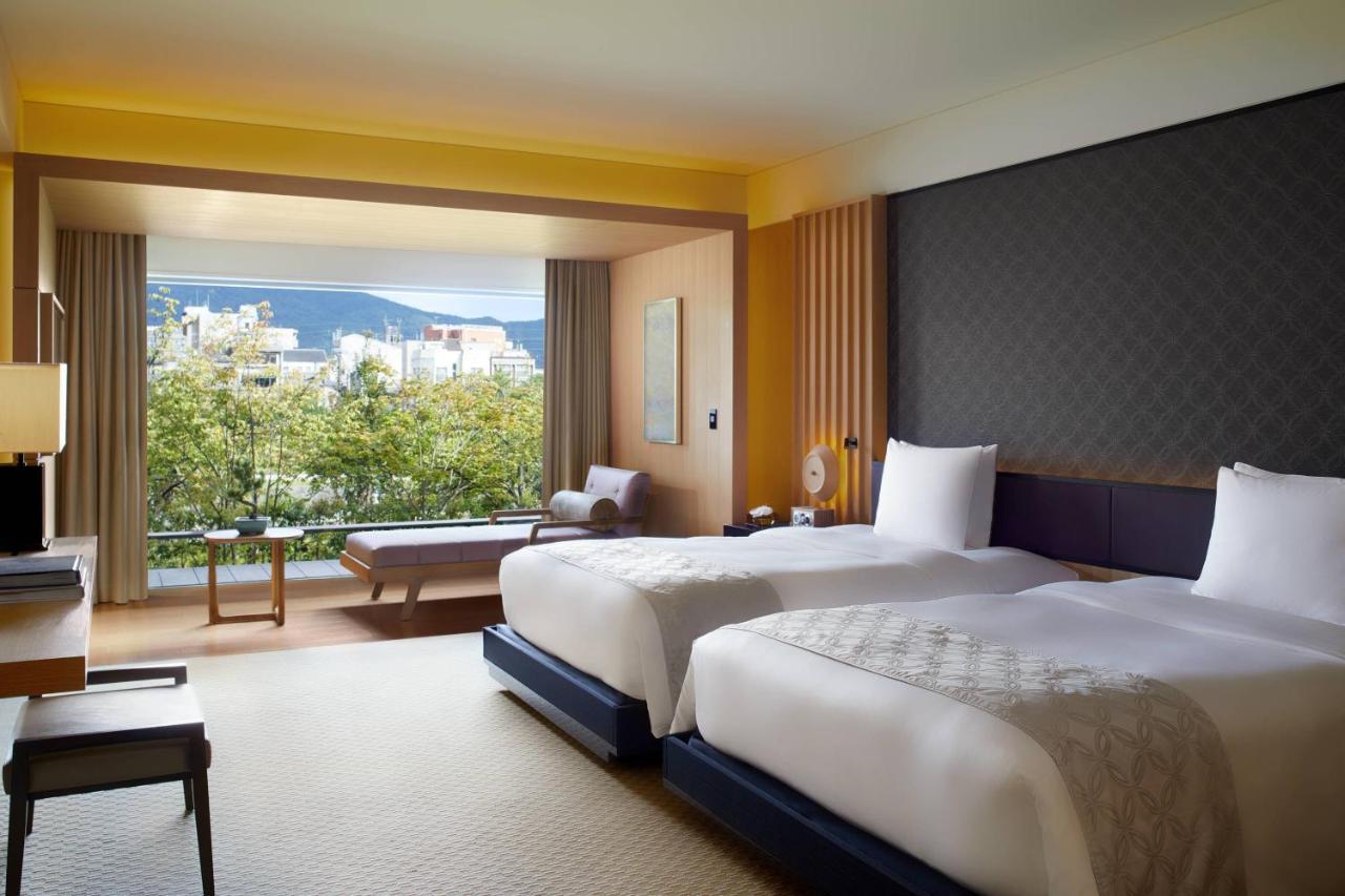 Hotel The Ritz-carlton