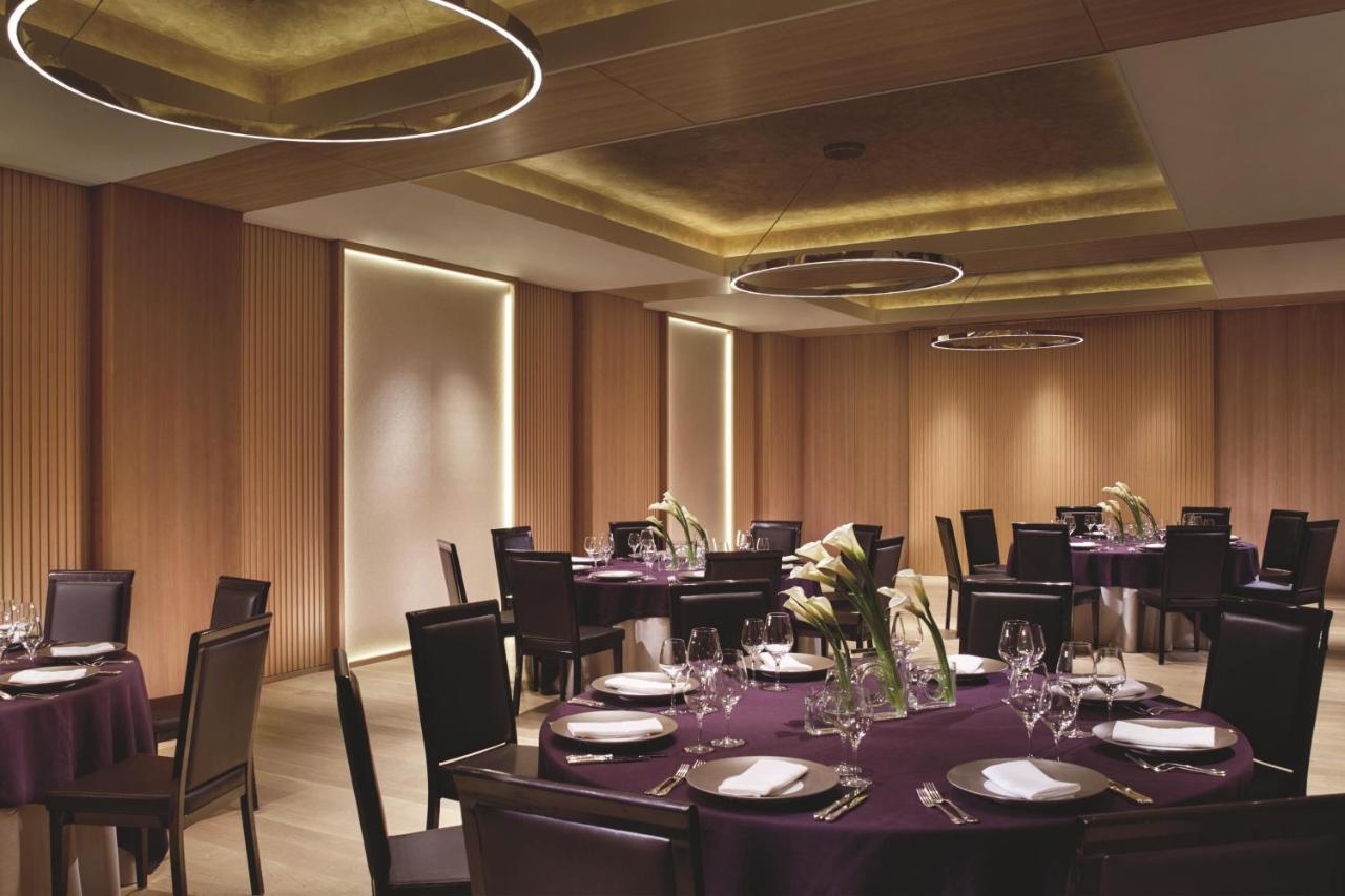 The Ritz-carlton 5*
