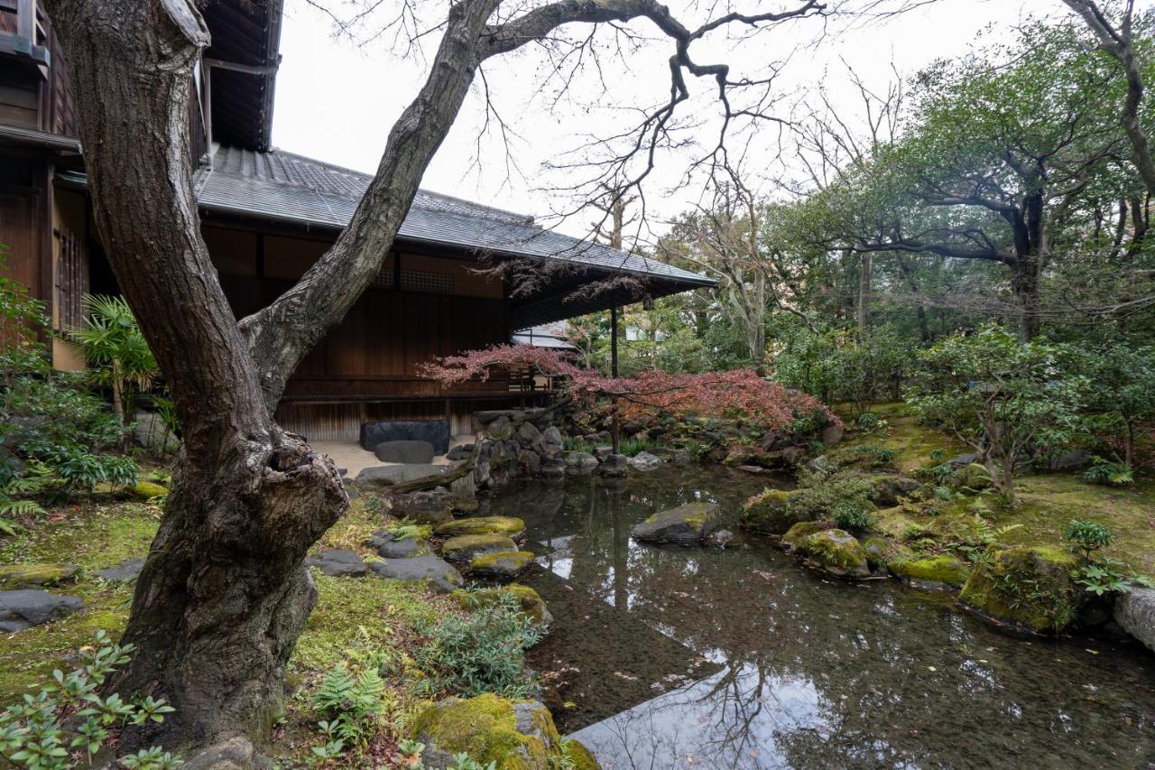 Villa Kanetsune-temple In Cultural