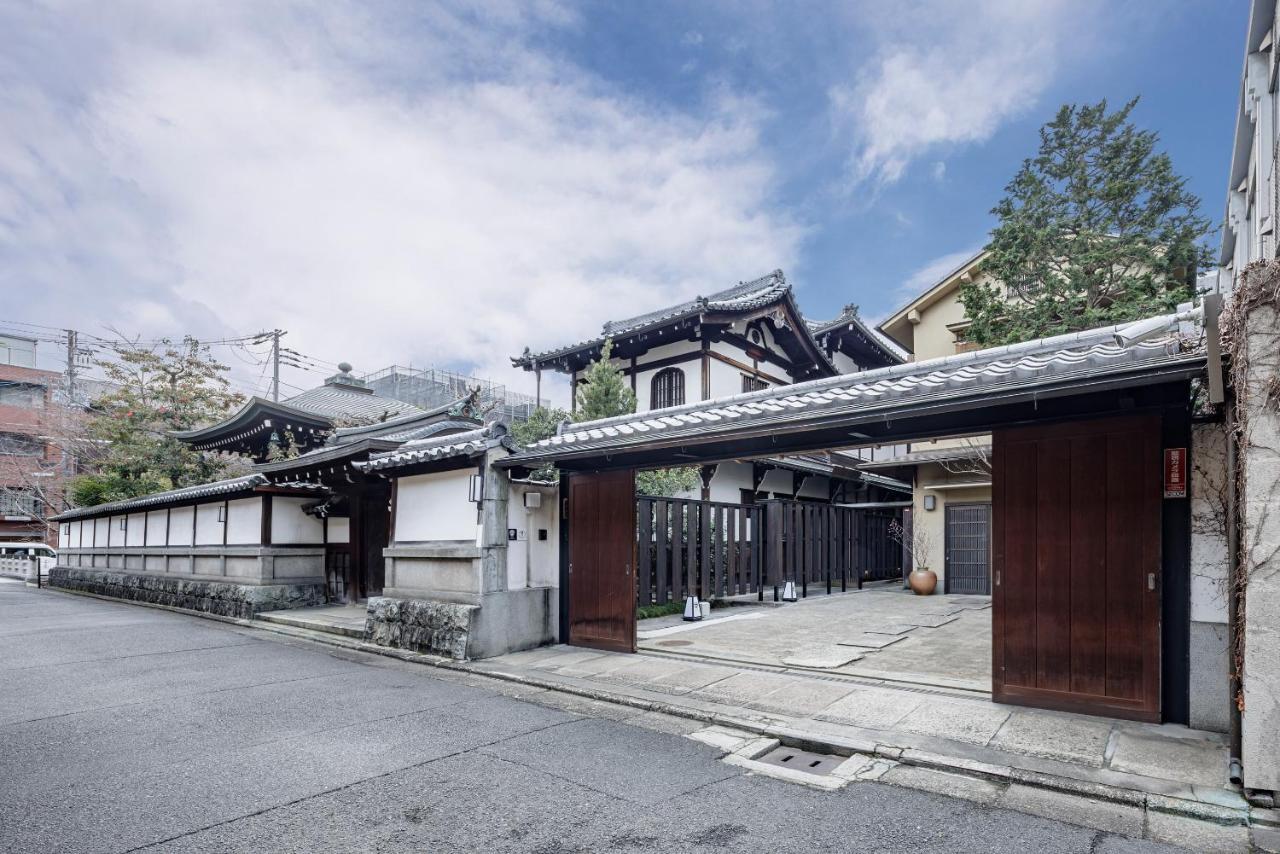 Kanetsune-temple In Cultural
