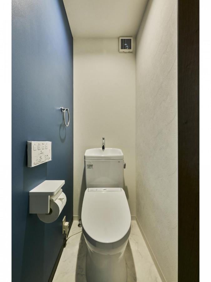 Hotel - - Vacation 84501