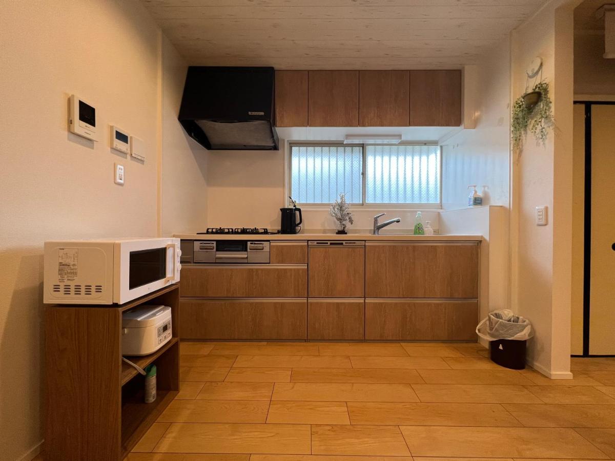 ゲストハウス宮の軒-稲荷参道前 3-floor Family House
