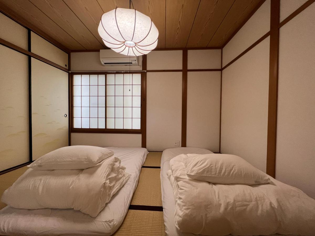 Chalet ゲストハウス宮の軒-稲荷参道前 3-floor Family House Kyoto