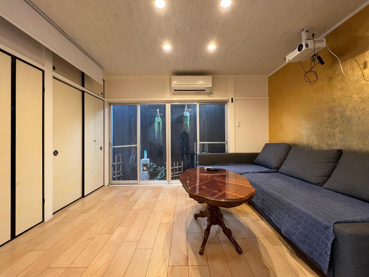 ゲストハウス宮の軒-稲荷参道前 3-floor Family House Chalet *