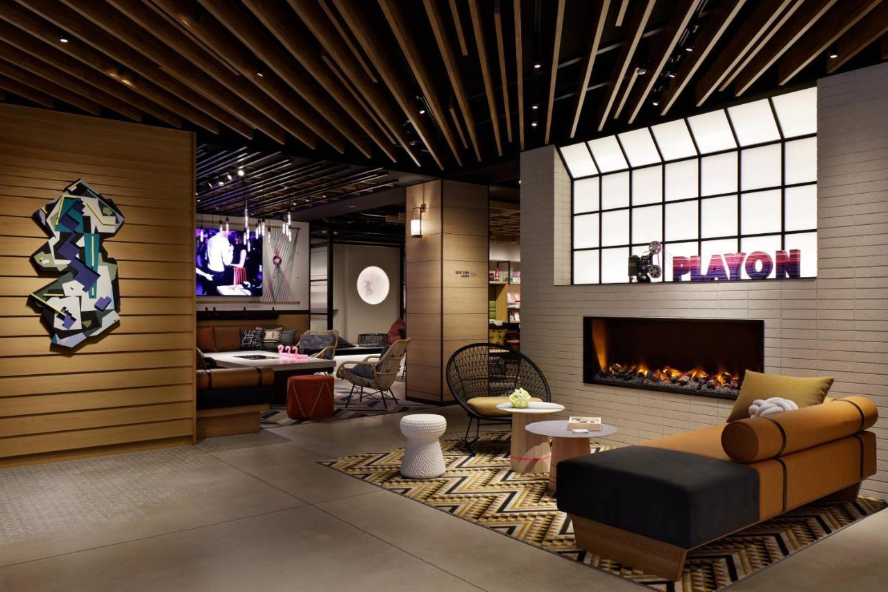 Hotel Moxy 4*