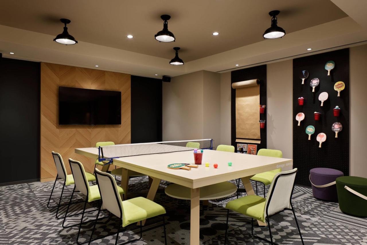 Moxy Hotel 4*