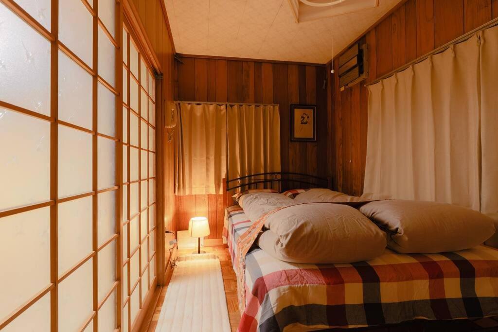 京都中心部【九色庵】嵐山直行　駅近　西院すぐ Holiday home *