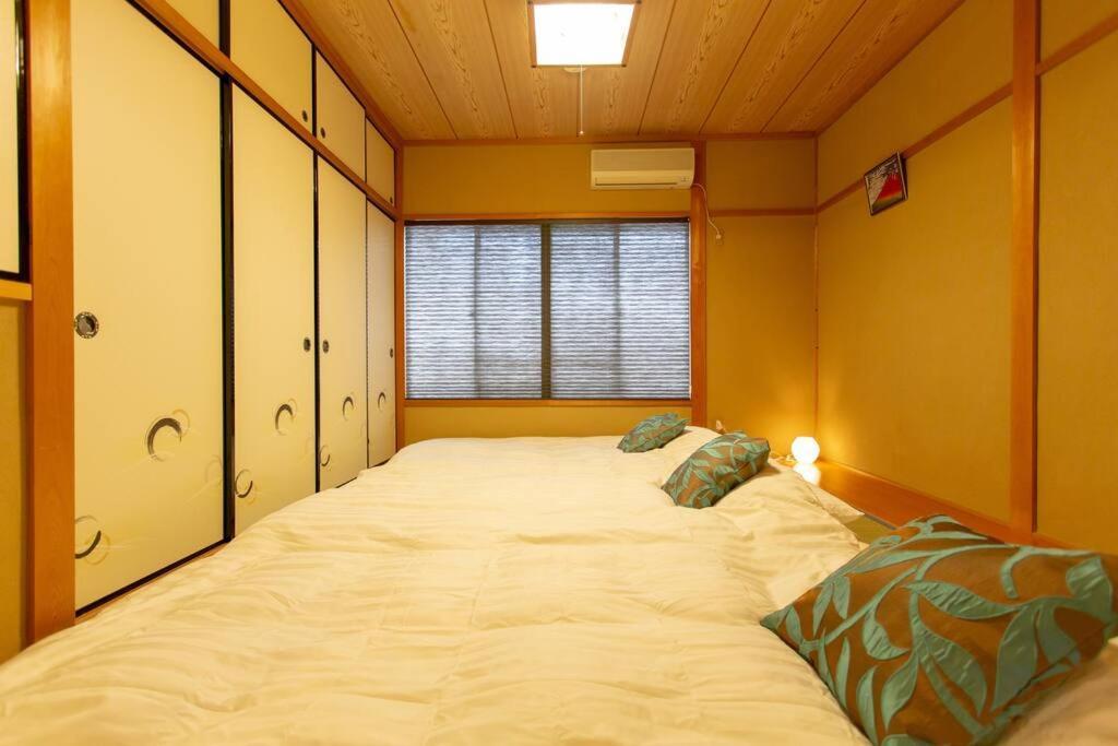 Apartment Kanmuritei Up To 7 Pax, 冠邸l和モダン最大7名まで宿泊可能