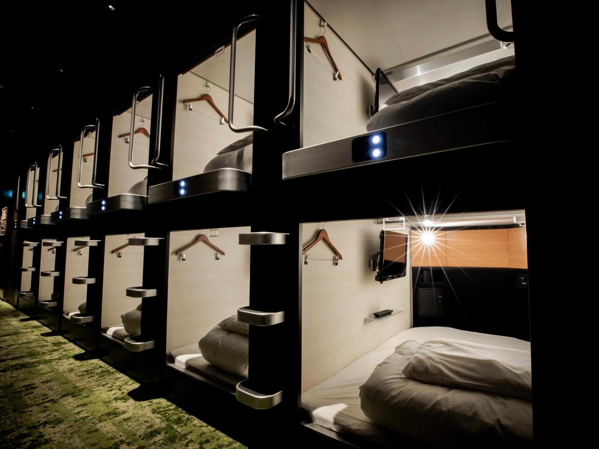 Capsule hotel Glansit Kawaramachi