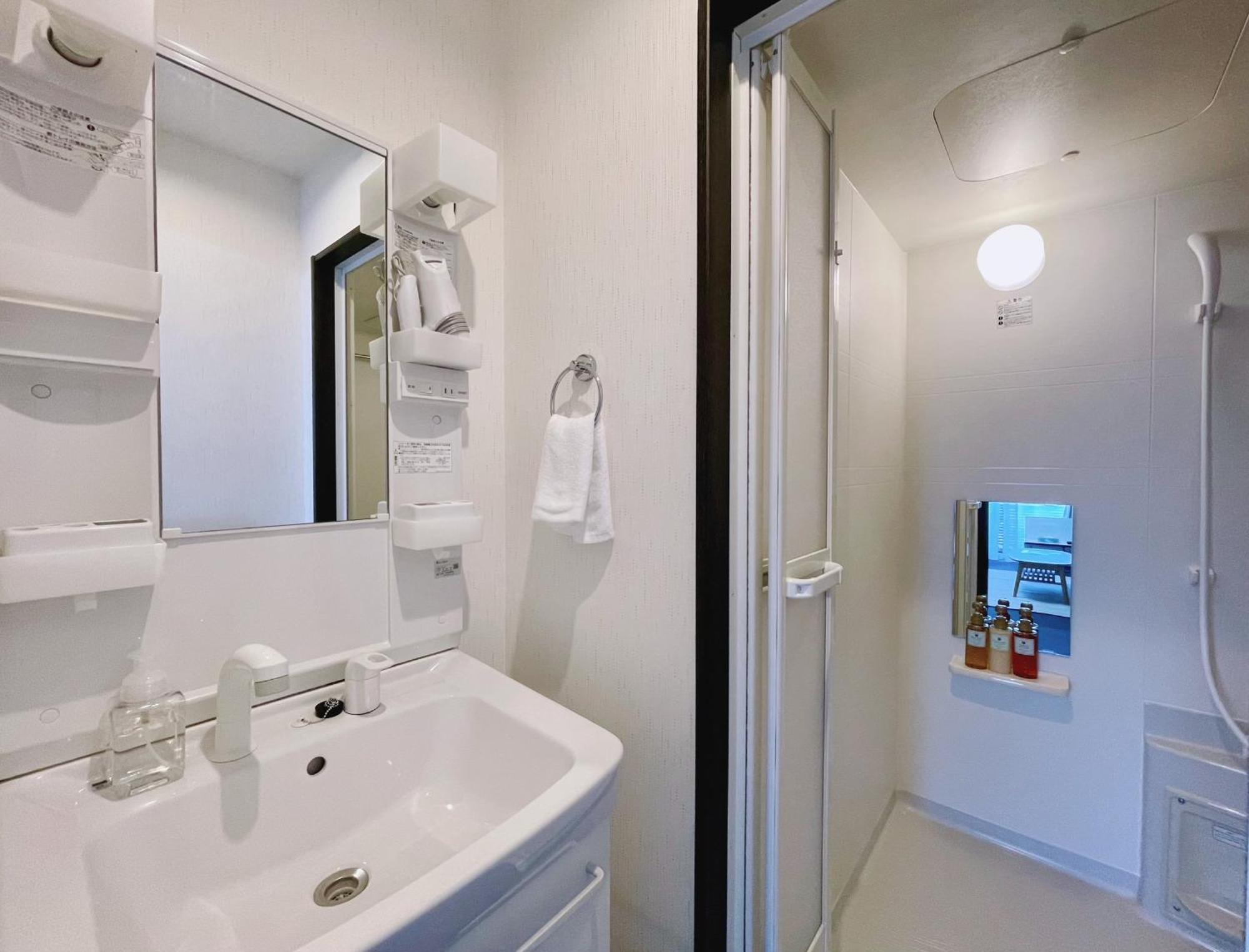 Apartment Calm Nijo *