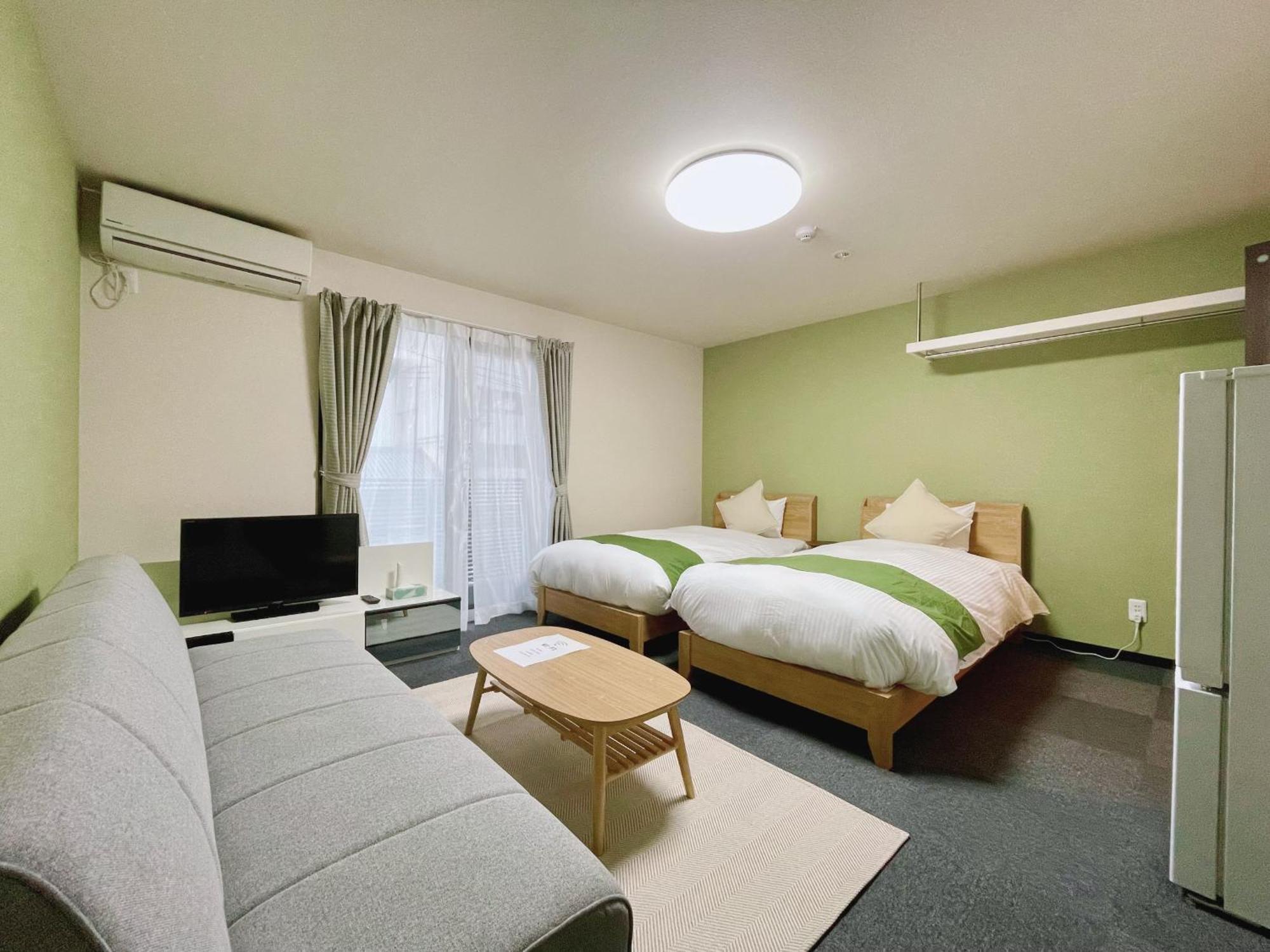 Apartment Calm Nijo *