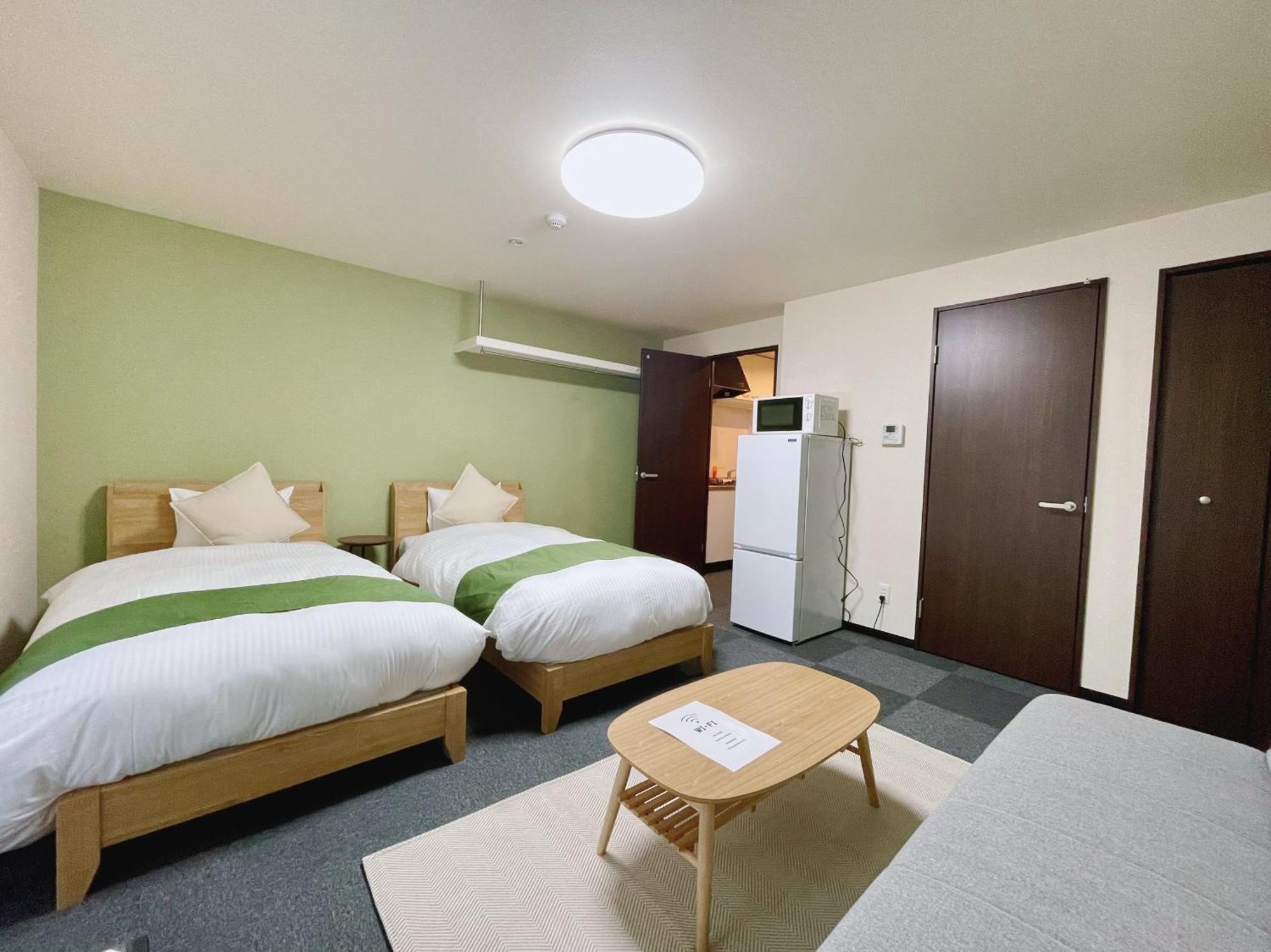 Calm Nijo Apartment *