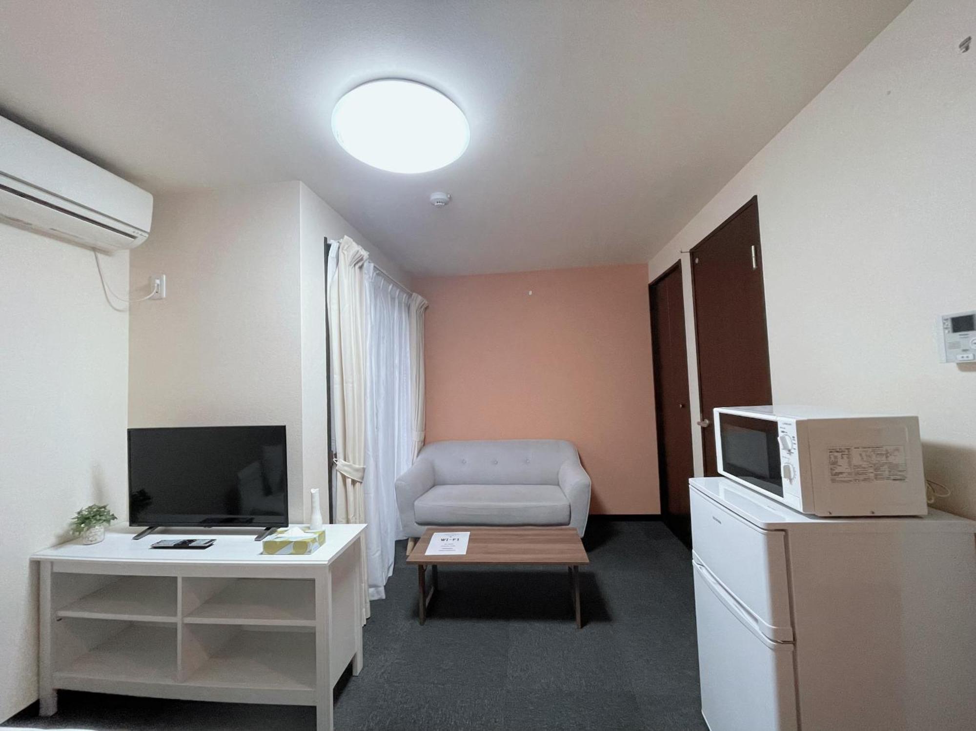 Calm Nijo Apartment *
