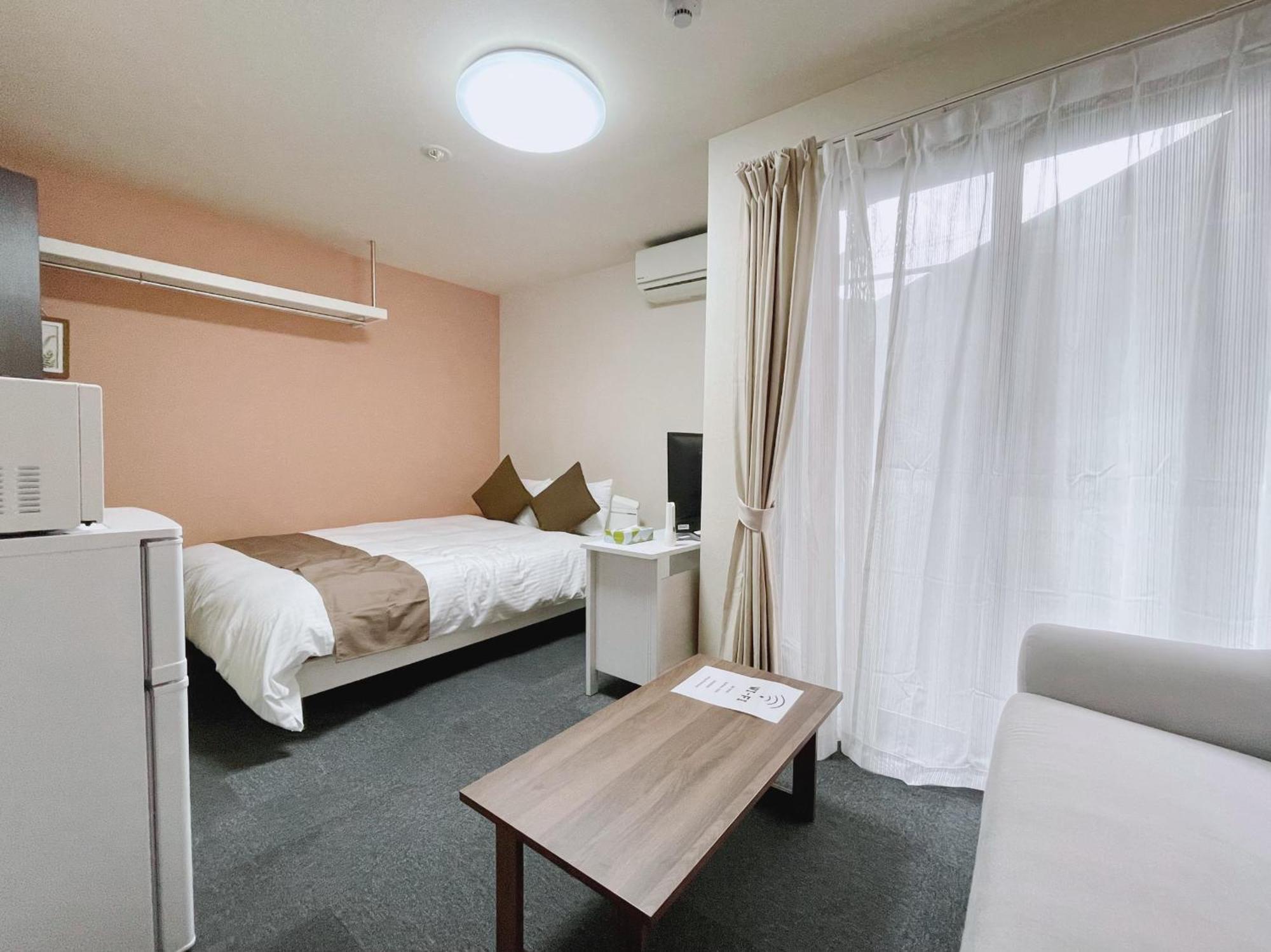 Calm Nijo Apartment *