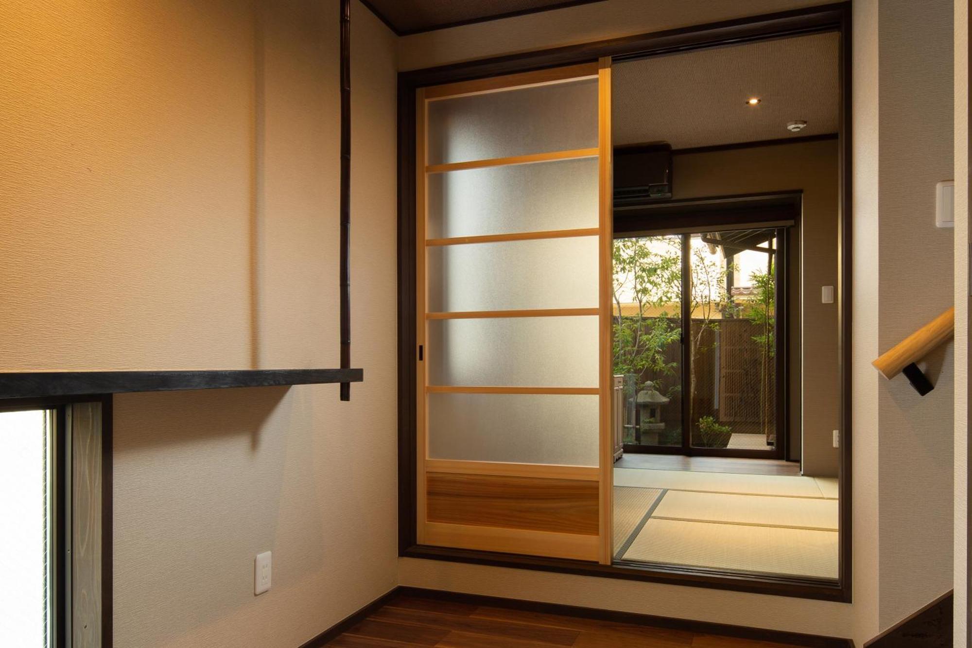 Kanade Tojiminamimon Kyoto