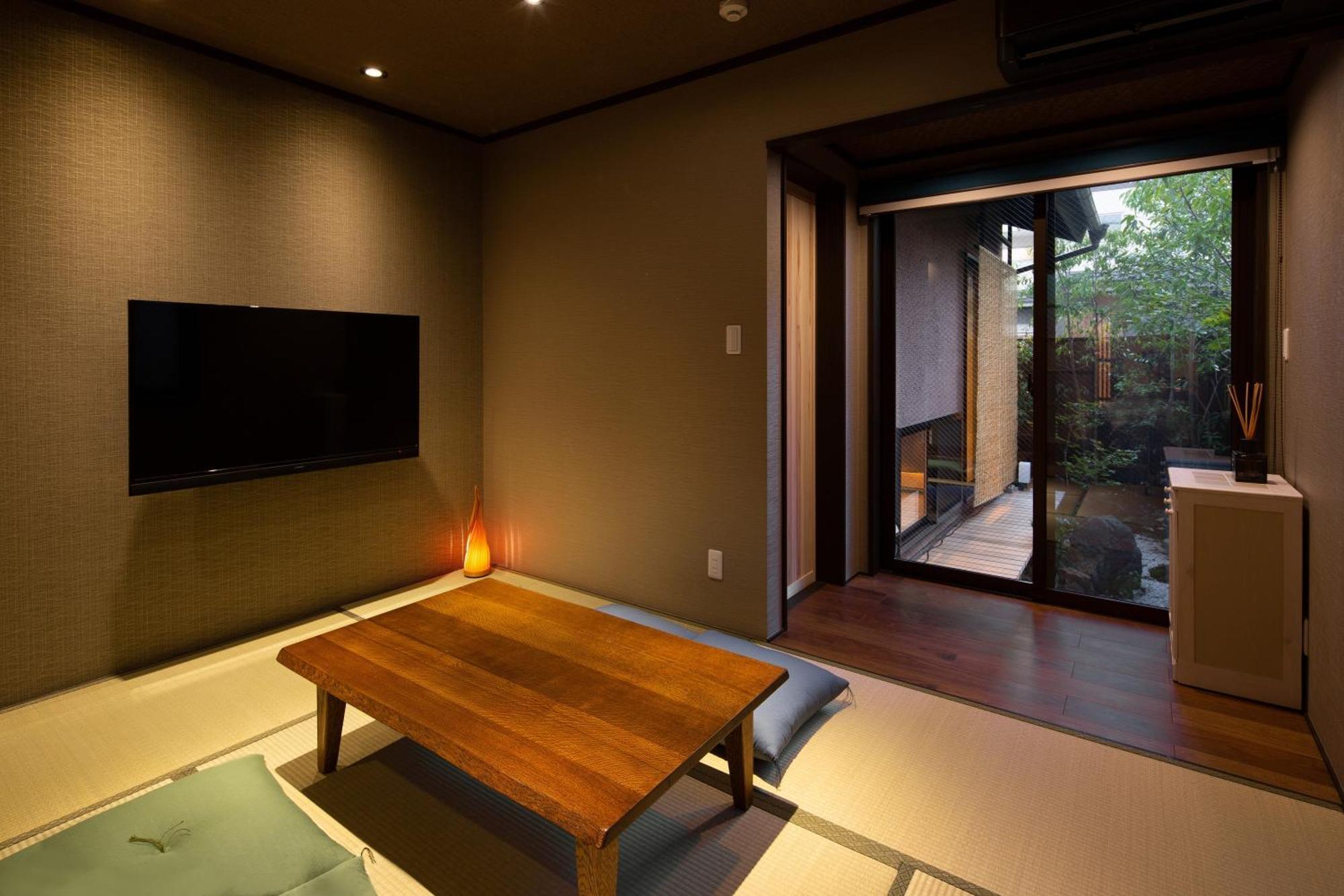 Apartment Kanade Tojiminamimon