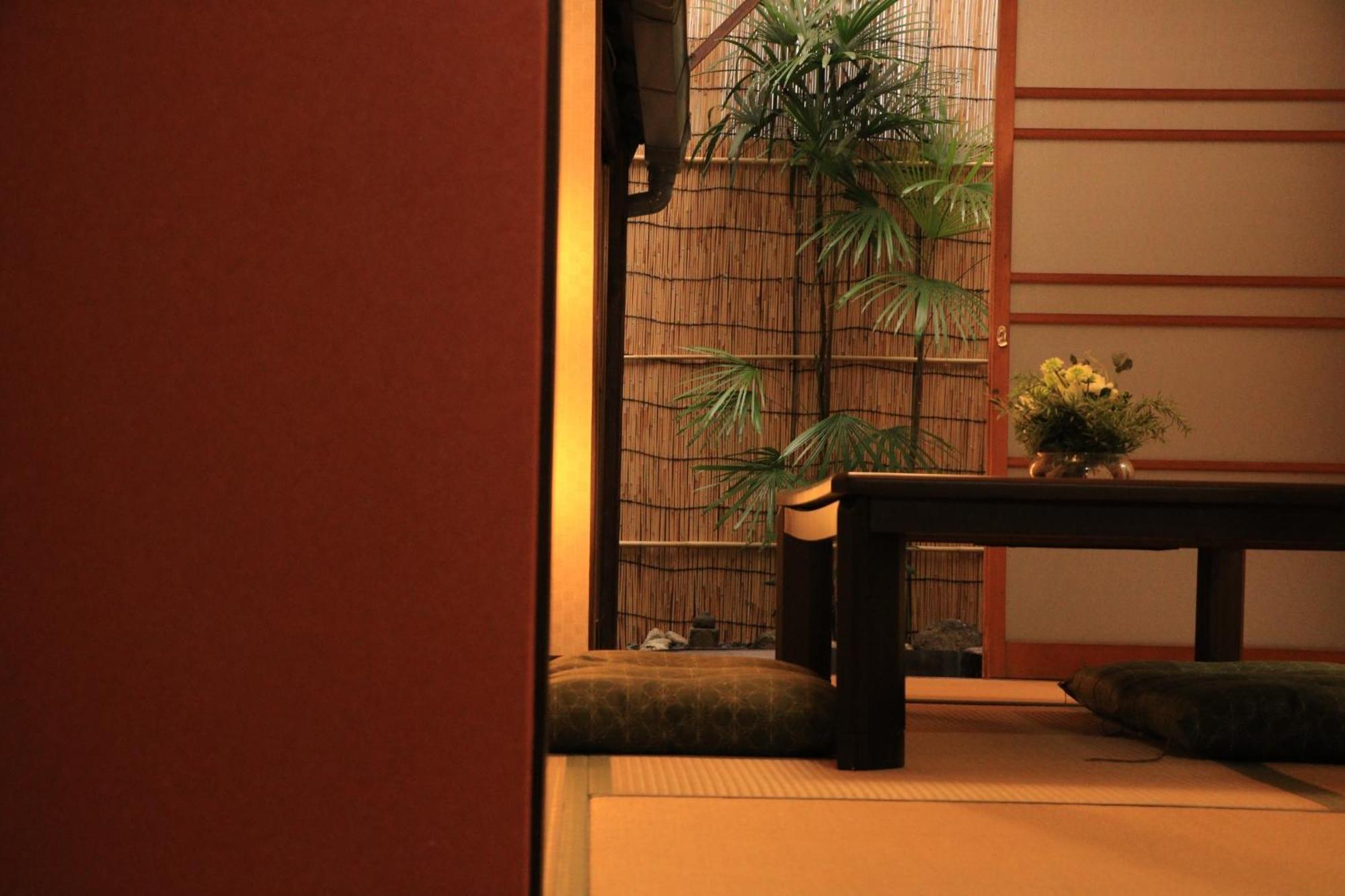 Nijo Yumeya - Vacation 34471v * Kyoto
