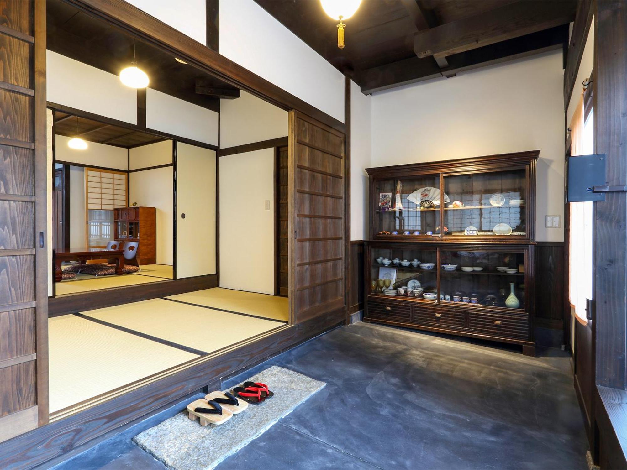 Holiday home 京町家お宿・花 *