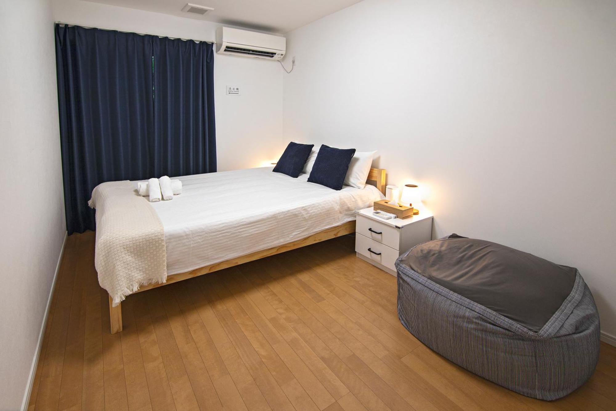 二条 秋 Designer House 新築 2ldk 1階庭付き 4人宿泊可能 *