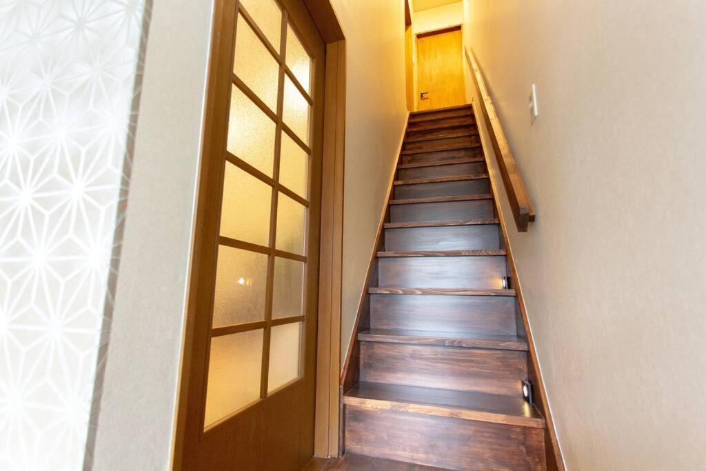 Apartment Kanmuritei Up To 7 Pax, 冠邸l和モダン最大7名まで宿泊可能 Kyoto
