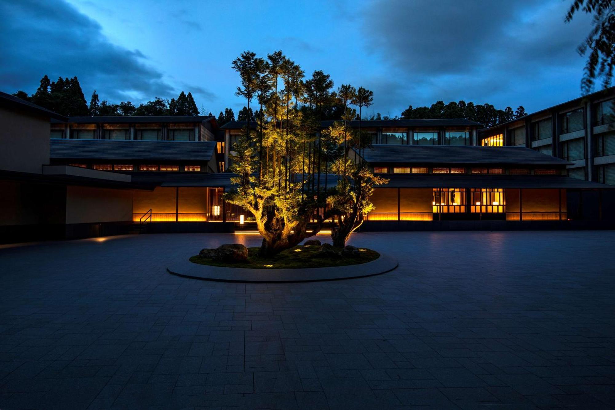 Roku Kyoto, Lxr & 5* Kyoto