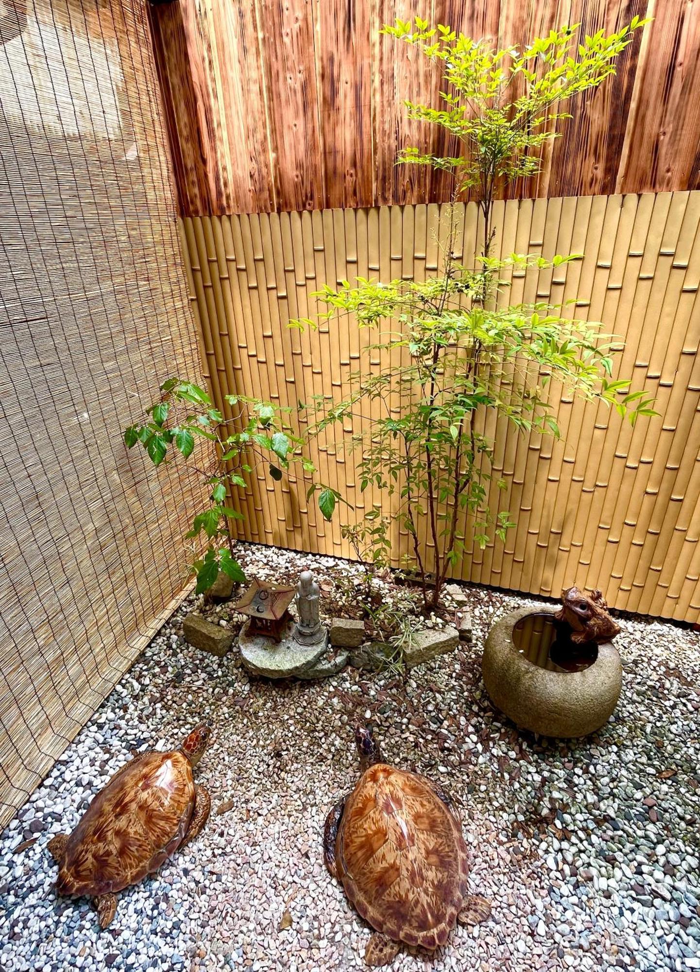 Holiday home 京都中心部【九色庵】嵐山直行　駅近　西院すぐ