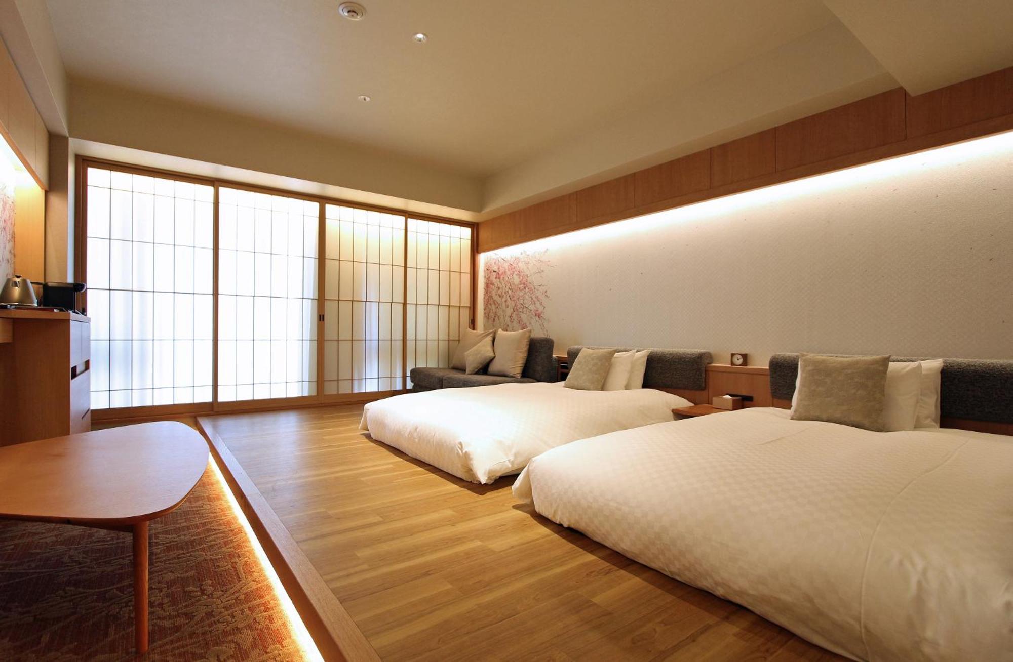 Kaya Nijo Castle, Bw Signature Collection By Western 4*