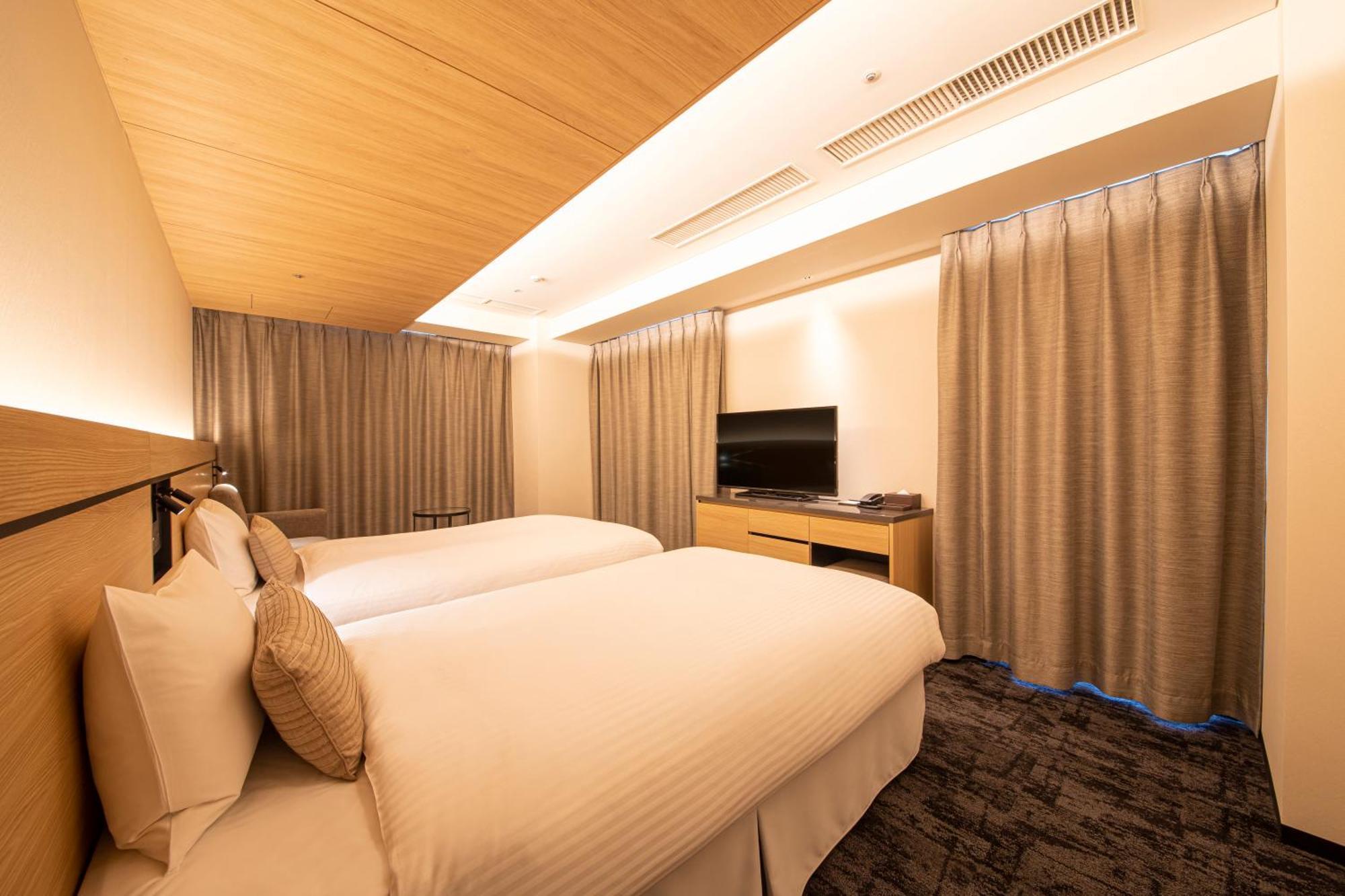 Keihan Ekiminami Hotel 4*