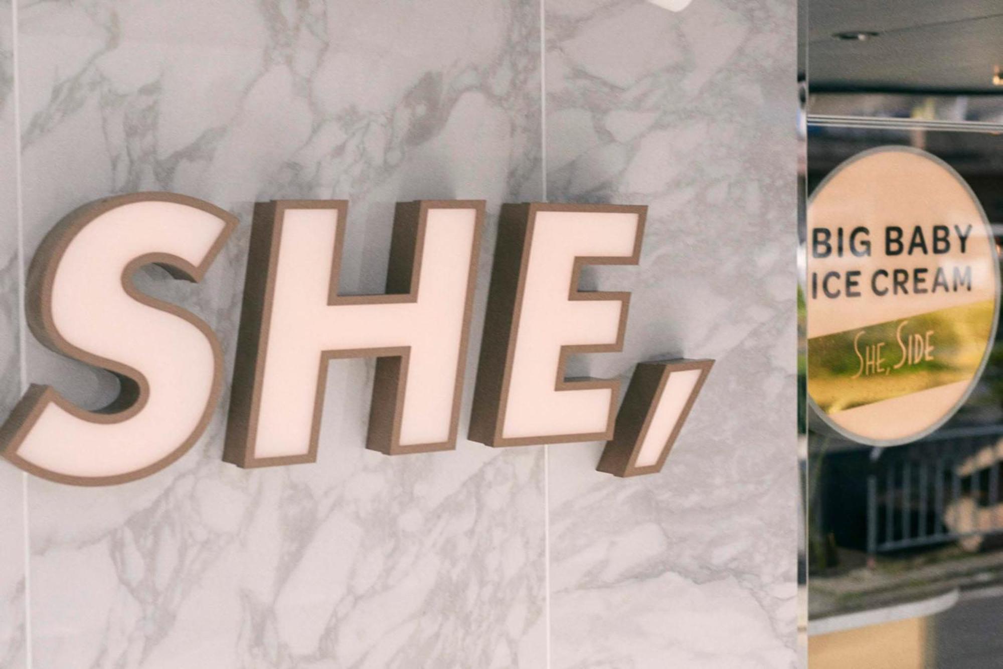 Hotel She, 3*