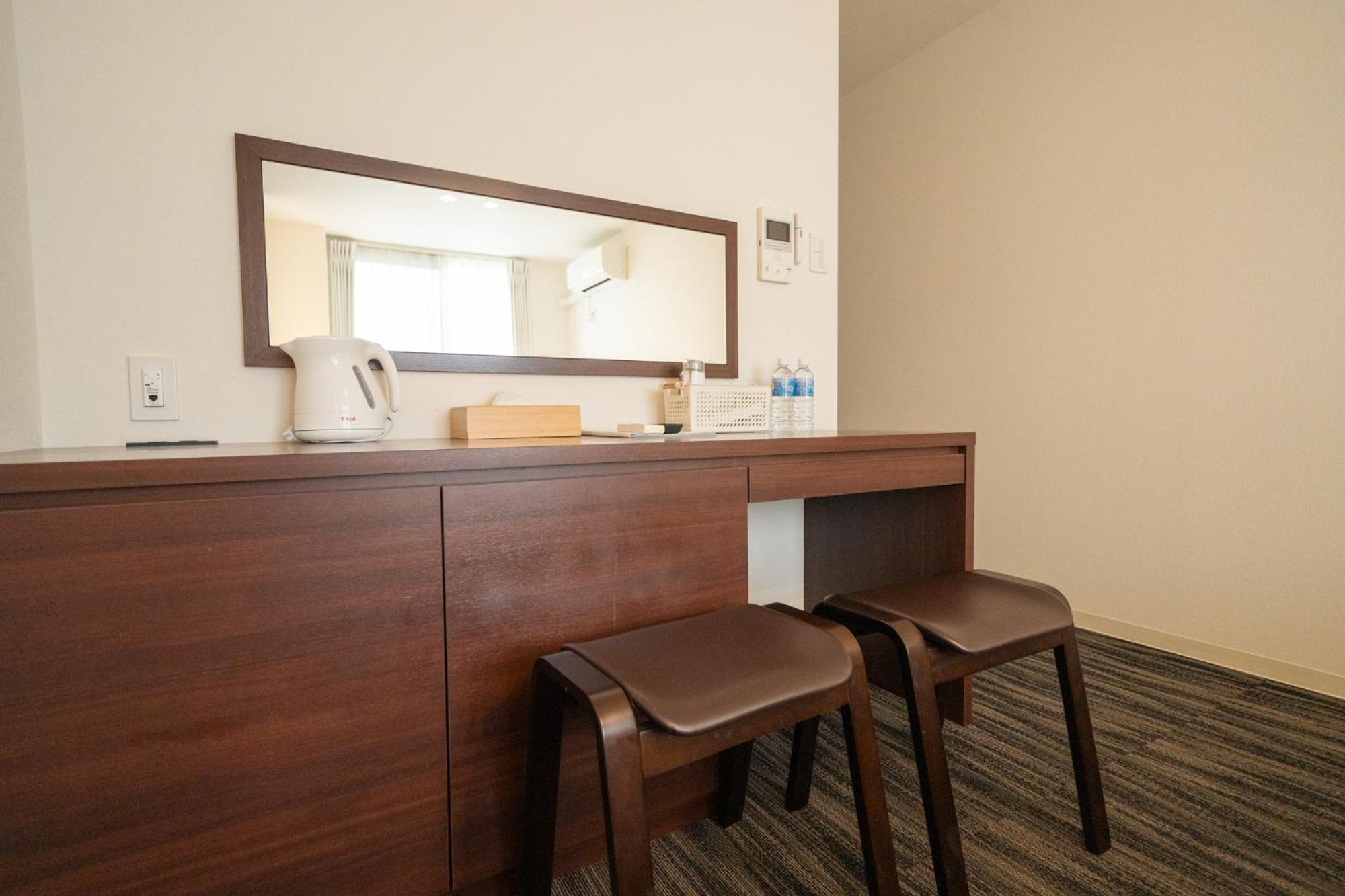 Kujo Kawaramachi Aparthotel