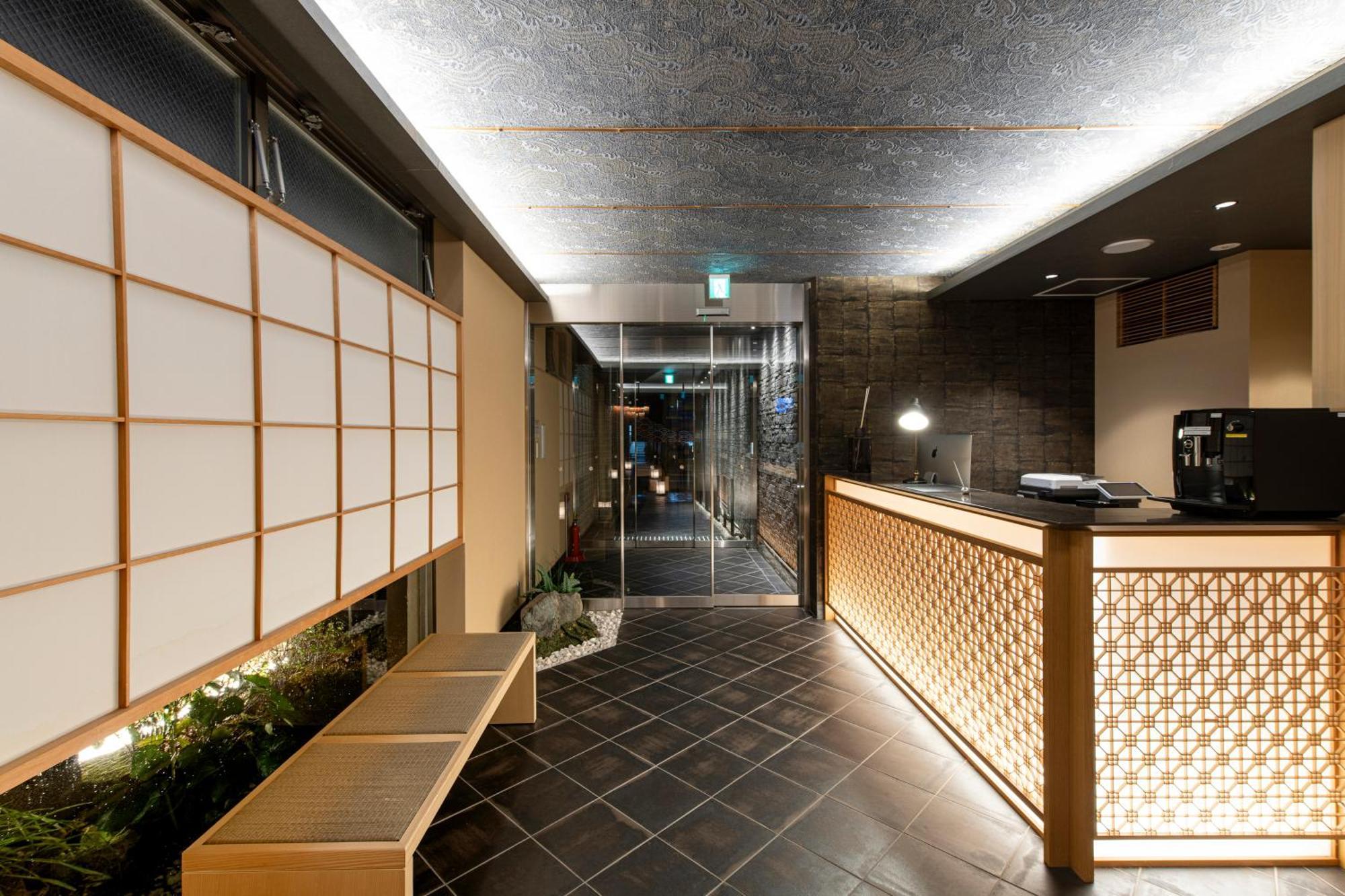 Apartment Mastay Jingumichi *