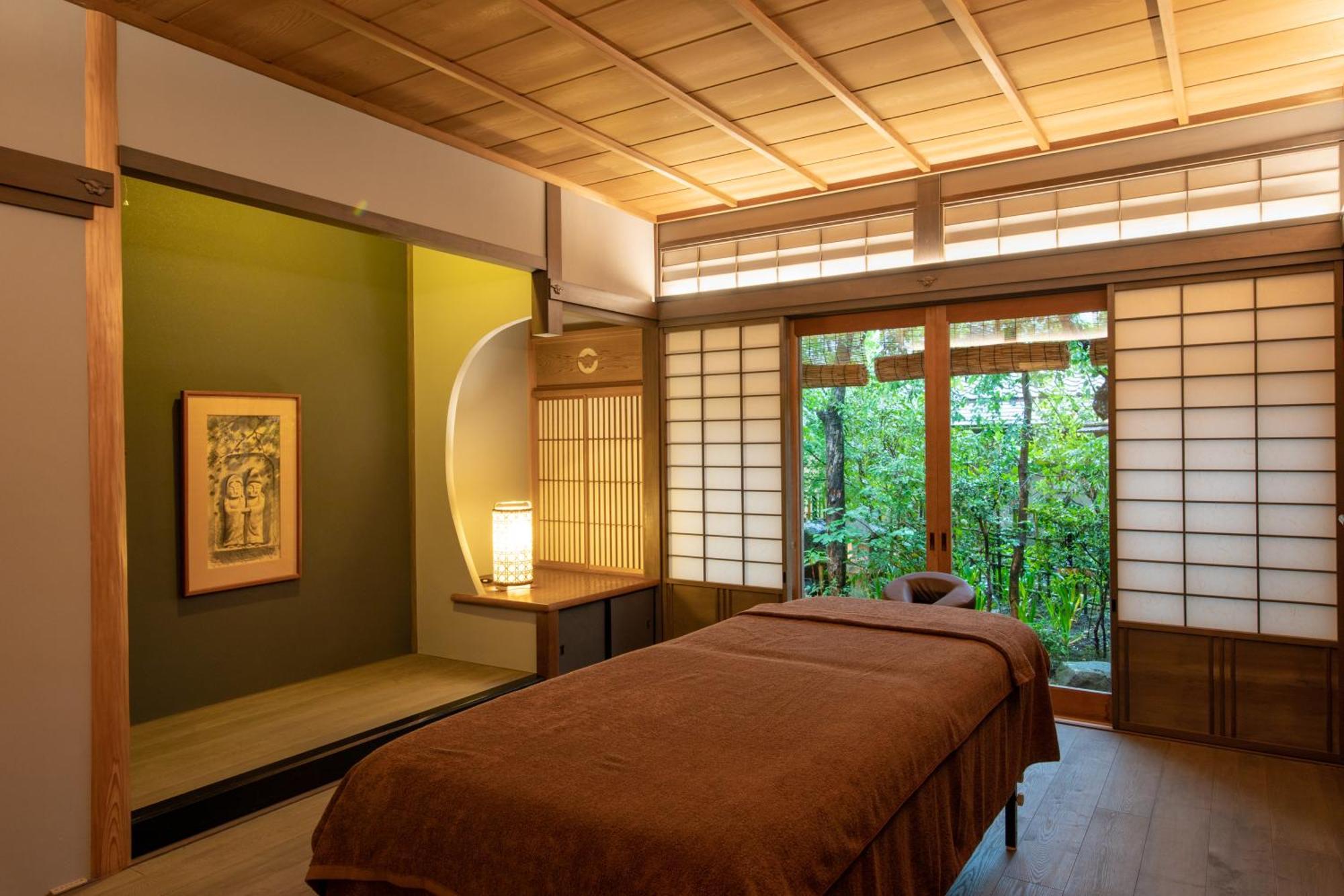Hachikan Villa *