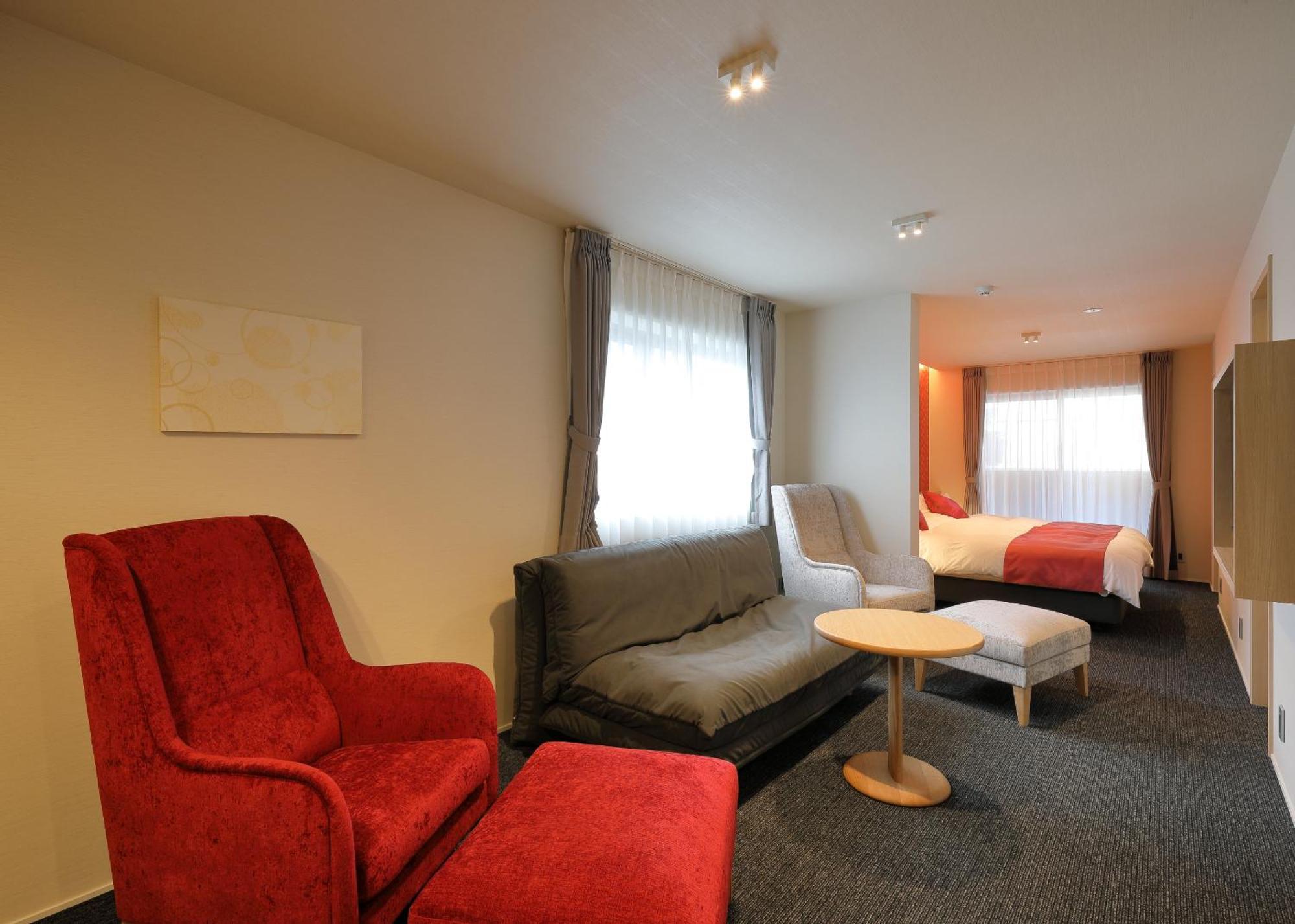 Mastay Jingumichi Apartment
