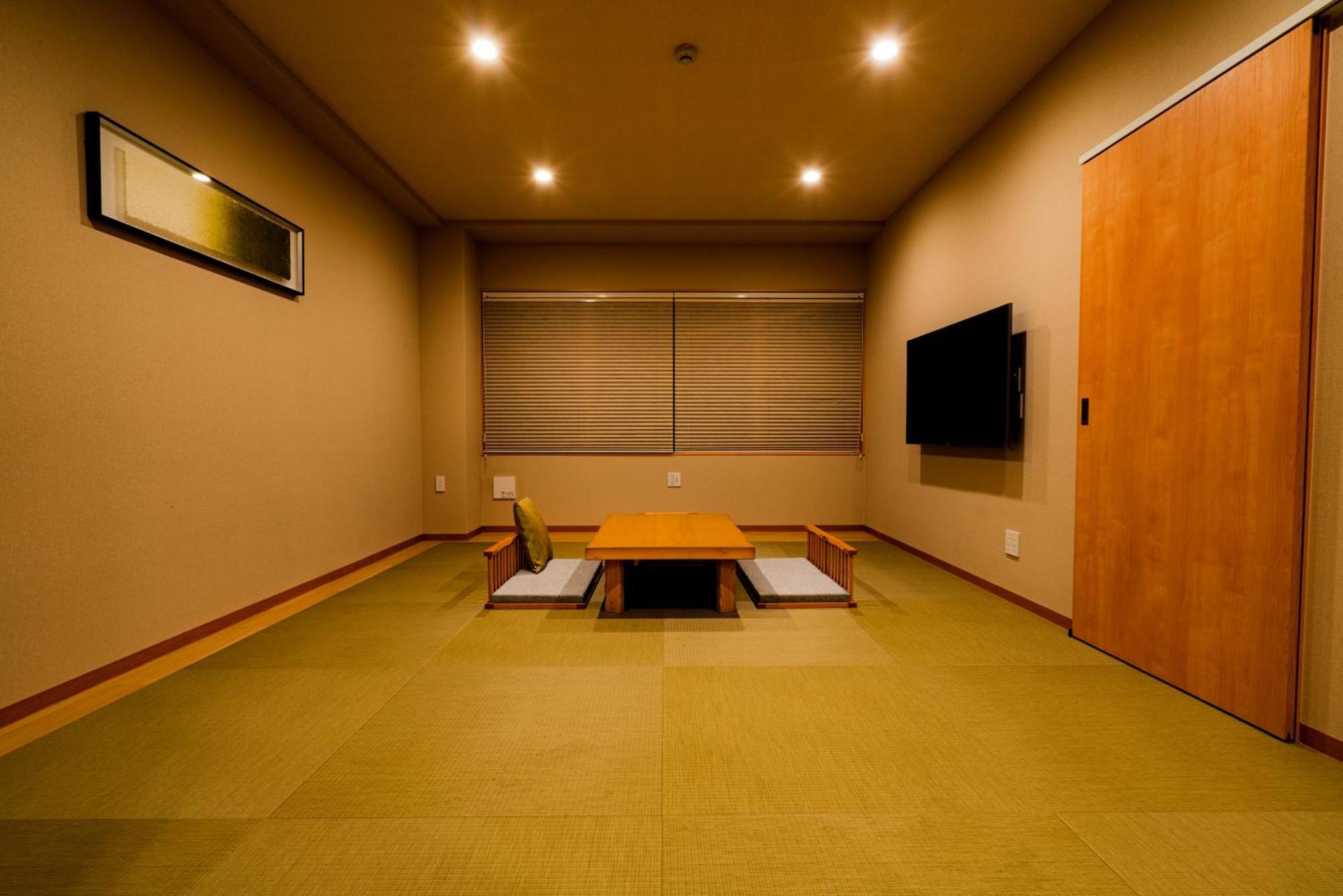 Randor Residential 5*