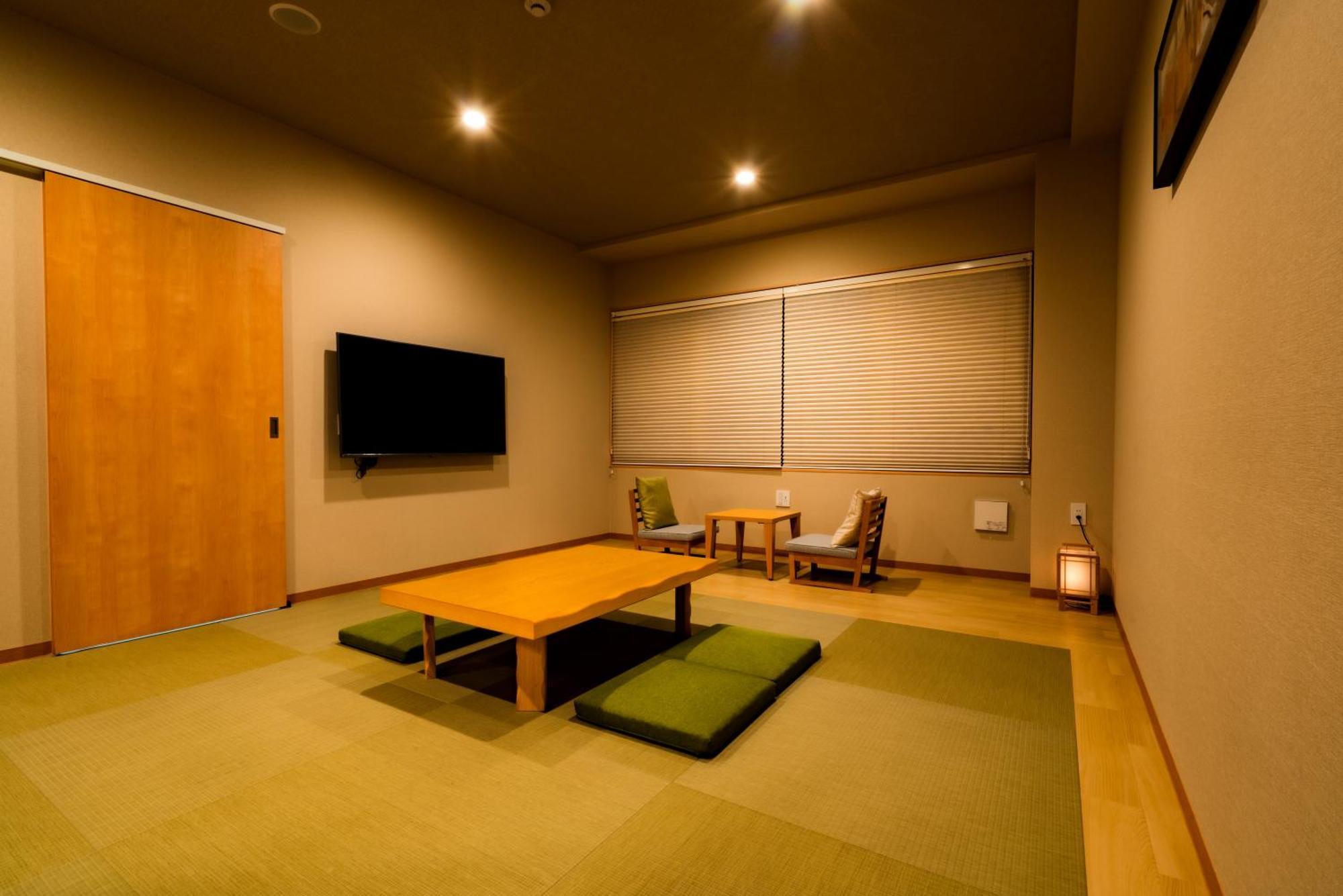 Randor Residential 5*