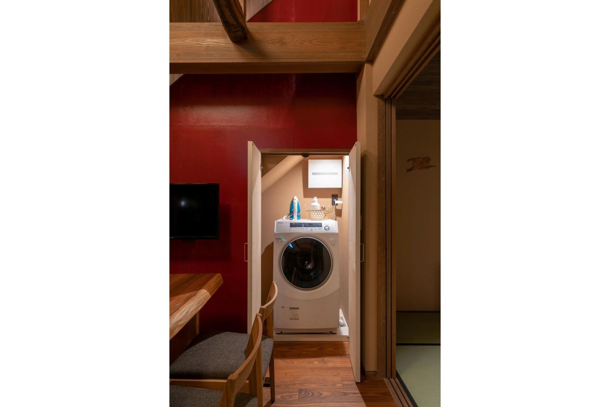 Apartment Hinaya Gojo