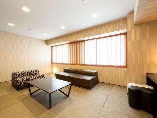 Village Hotel 3*