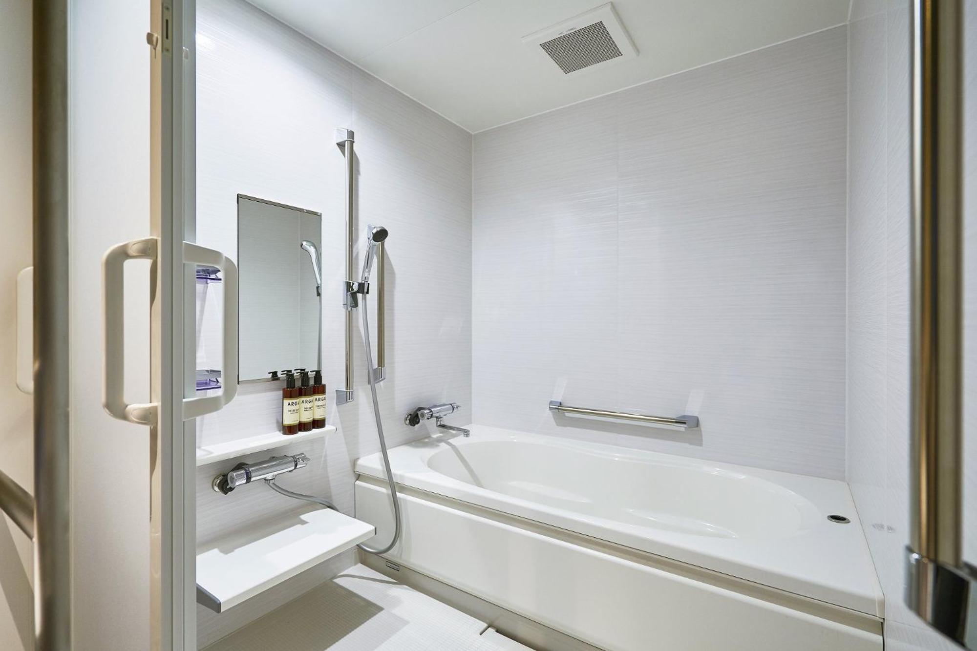 The Reign Hotel 3*