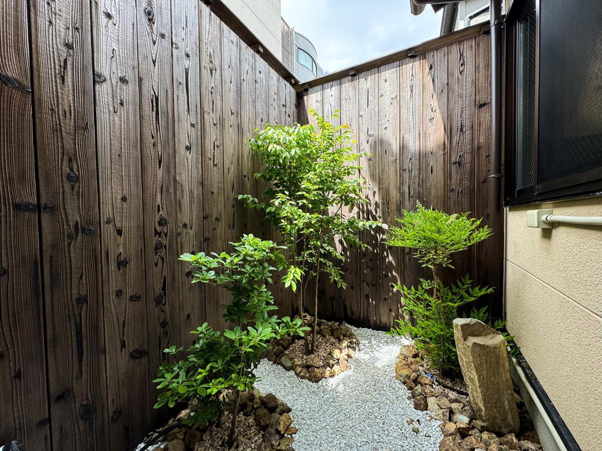 Rinn Yasaka South *