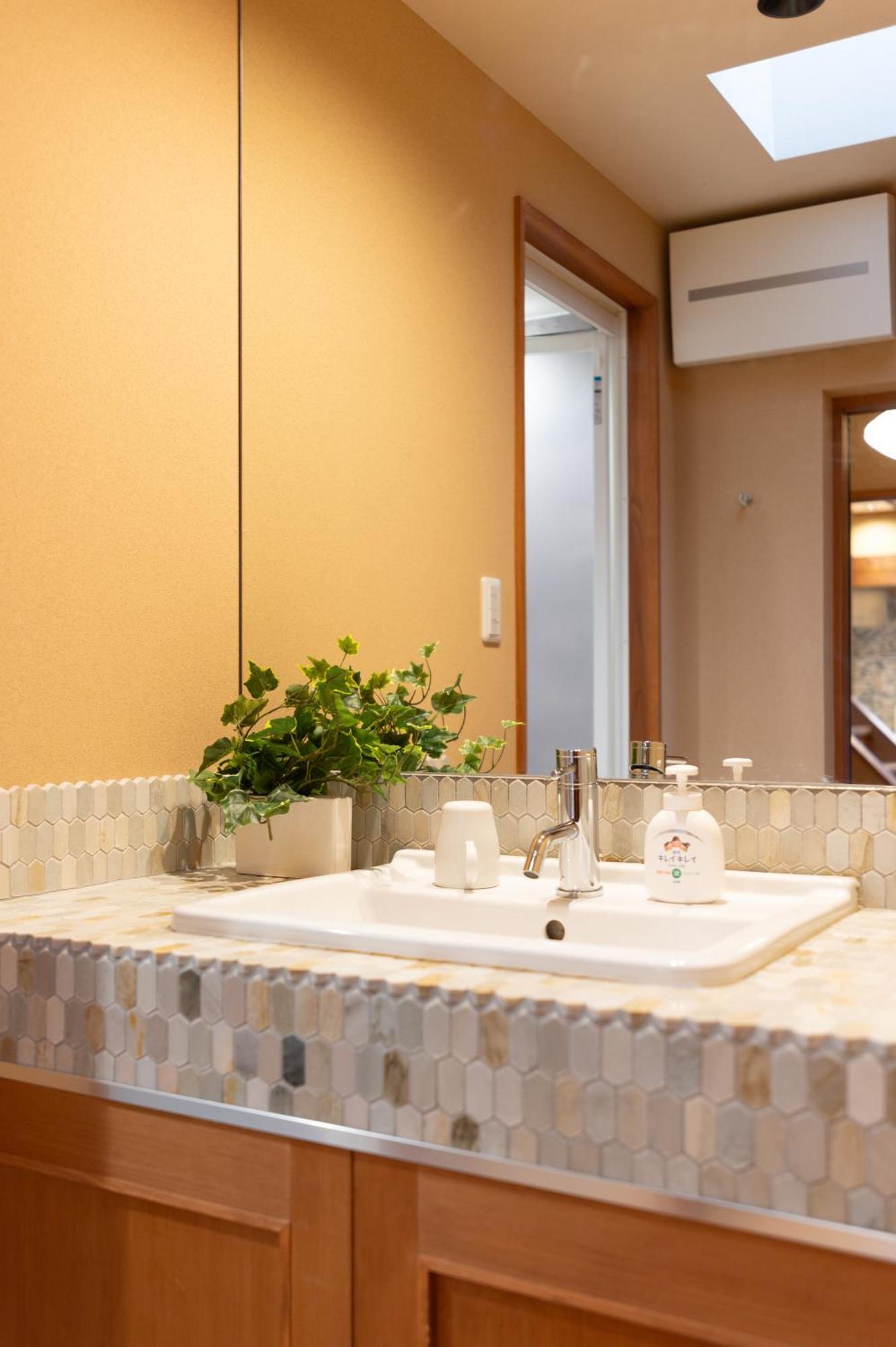 Villa Suiren Traditional Boutique Townhouse *